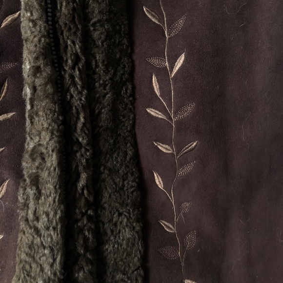 Faux Fur Penny Lane/Afghan Coat - Picture 3 of 7